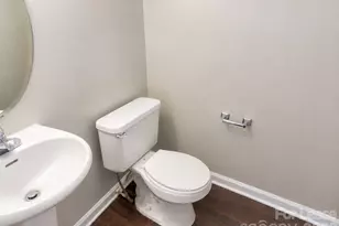6126 Patric Alan Ct, Charlotte, NC 28216 - Photo 11
