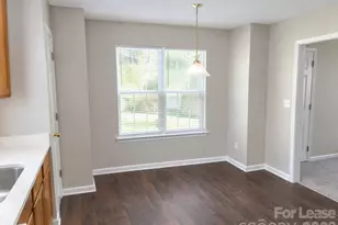 6126 Patric Alan Ct, Charlotte, NC 28216 - Photo 3