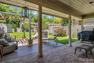 2365 Rosemont Ct, Hendersonville, NC 28791 - Photo 31