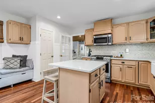 2365 Rosemont Ct, Hendersonville, NC 28791 - Photo 17
