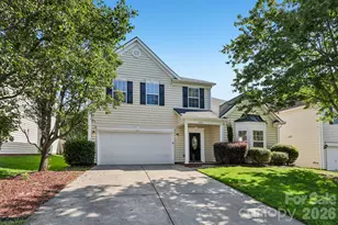 1915 Dundalk Rd, Charlotte, NC 28270 - Photo 1