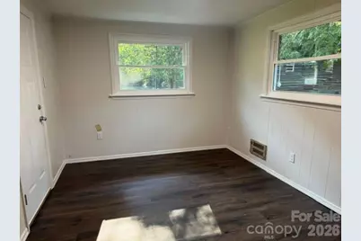 1911 Wall Street, Morganton, NC 28655 - Photo 9