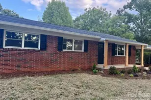1911 Wall St, Morganton, NC 28655 - Photo 3