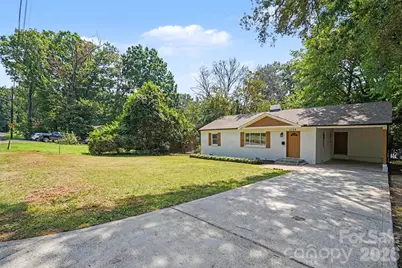 2728 Arnold Drive, Charlotte, NC 28205 - Photo 3