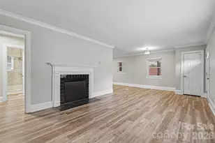 2728 Arnold Dr, Charlotte, NC 28205 - Photo 13