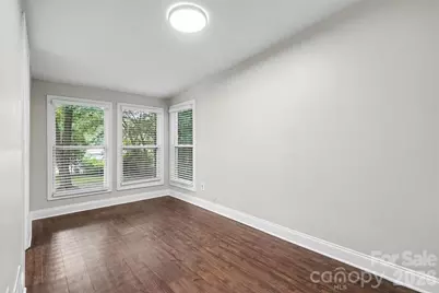 2728 Arnold Drive, Charlotte, NC 28205 - Photo 11