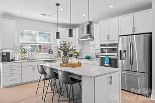 17141 Soho Dr, Charlotte, NC 28204 - Photo 15