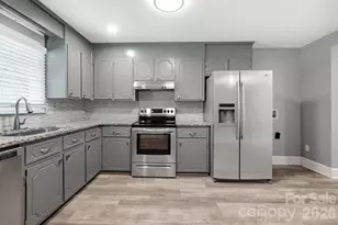 8051 S Way Rd, Charlotte, NC 28215 - Photo 13