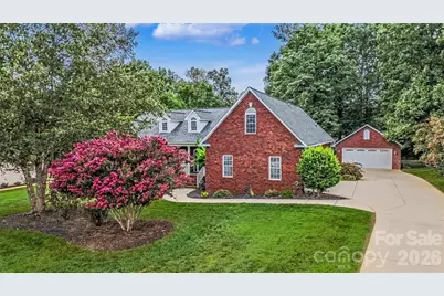 204 Seven Springs Loop, Statesville, NC 28625 - Photo 1