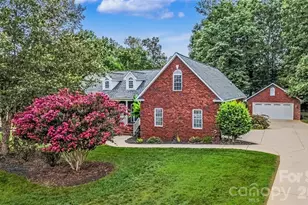 204 Seven Springs Loop, Statesville, NC 28625 - Photo 1