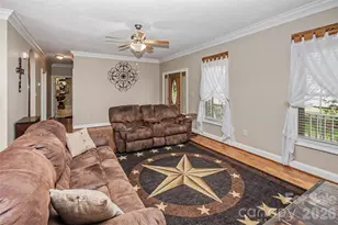 204 Seven Springs Loop, Statesville, NC 28625 - Photo 9