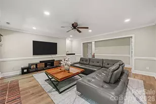 14905 Wyndham Oaks Dr, Charlotte, NC 28277 - Photo 9
