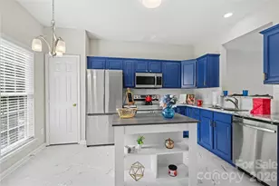 12753 Bullock Greenway Blvd, Charlotte, NC 28277 - Photo 13