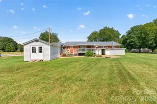 2639 Mt Olive Church Rd, Newton, NC 28658 - Photo 23