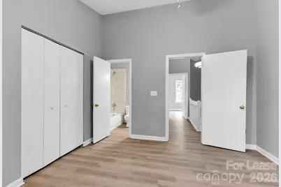 6315 Windsor Gate Lane, Charlotte, NC 28215 - Photo 11