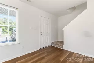 1428 Nature Pl, Charlotte, NC 28214 - Photo 5