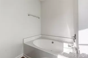 1428 Nature Pl, Charlotte, NC 28214 - Photo 25
