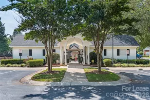 1841 Birch Heights Ct, Charlotte, NC 28213 - Photo 39