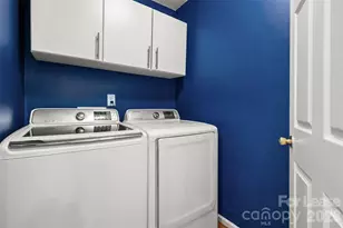1841 Birch Heights Ct, Charlotte, NC 28213 - Photo 19