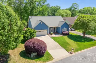 12316 Panthersville Dr, Charlotte, NC 28269 - Photo 3