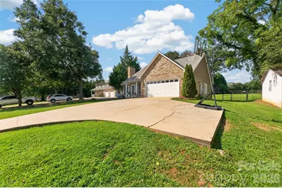 2 Hunters Creek Lane, Granite Falls, NC 28630 - Photo 41
