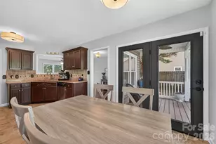 2 Hunters Creek Ln, Granite Falls, NC 28630 - Photo 13