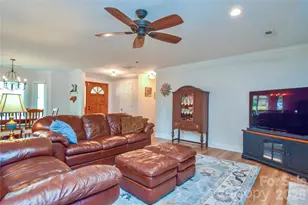 127 Fairway Dr, Mooresville, NC 28117 - Photo 7