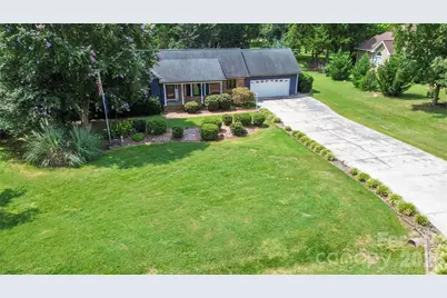 127 Fairway Drive, Mooresville, NC 28117 - Photo 3