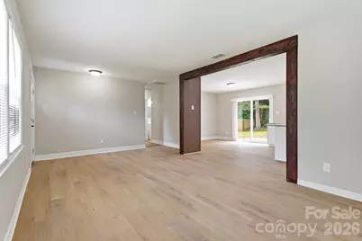 5233 Delivau Drive, Charlotte, NC 28215 - Photo 11
