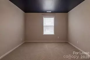 4320 Staffordshire Ln, Charlotte, NC 28213 - Photo 13