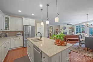 2205 Lincolnshire Ln, Waxhaw, NC 28173 - Photo 15