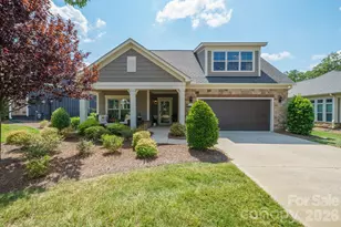 2205 Lincolnshire Ln, Waxhaw, NC 28173 - Photo 1