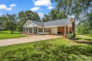 1544 Old US 221A Hwy, Mooresboro, NC 28114 - Photo 3