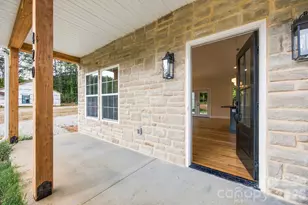 420 Old Wood Ln, Salisbury, NC 28146 - Photo 3