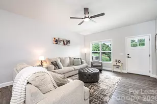 29 Central Ave, Granite Falls, NC 28630 - Photo 5