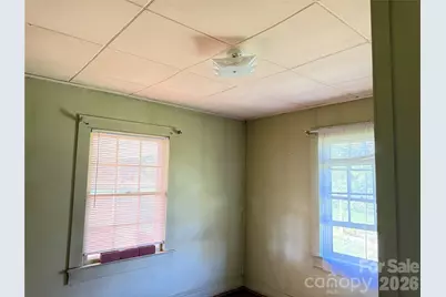 1650 Berkley Street SW, Lenoir, NC 28645 - Photo 9