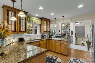 391 Grand Vista Dr, Sylva, NC 28779 - Photo 9