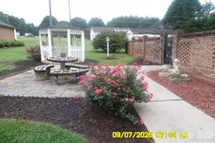 2525 Teague St, Lincolnton, NC 28092 - Photo 3