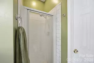 401 Armstrong Dr, Belmont, NC 28012 - Photo 15