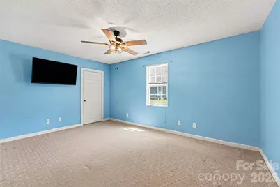 1911 Central Drive, Kannapolis, NC 28083 - Photo 11