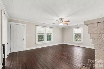 1911 Central Drive, Kannapolis, NC 28083 - Photo 5