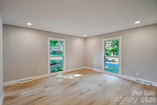 1440 McIlroy Rd, Charlotte, NC 28212 - Photo 9