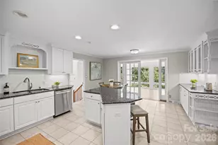2710 Wamath Dr, Charlotte, NC 28210 - Photo 11