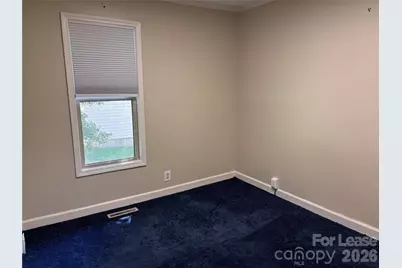 211 Linda Vista Drive, Hendersonville, NC 28792 - Photo 7