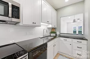 301 Queens Rd, Charlotte, NC 28204 - Photo 5