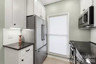 301 Queens Rd, Charlotte, NC 28204 - Photo 7