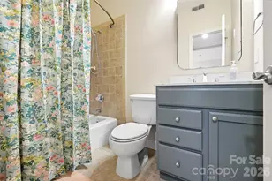 301 Queens Rd, Charlotte, NC 28204 - Photo 31