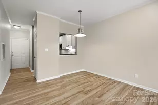 301 Queens Rd, Charlotte, NC 28204 - Photo 11