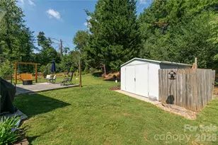 11 Crandon Ct, Asheville, NC 28804 - Photo 25