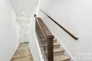 10307 Glenmere Crk Cir, Charlotte, NC 28262 - Photo 5
